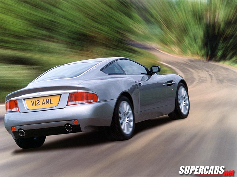 Astonmartinvanquish.jpg